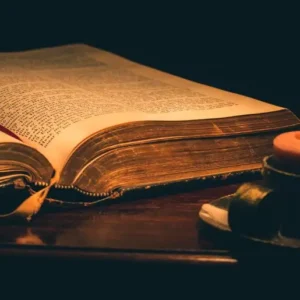 Os mistérios da Bíblia e o texto oculto que revela segredos sobre a criação
