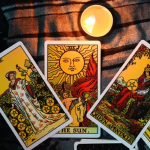 Qual o Tarot mais confiável para tomar decisões difíceis no amor?